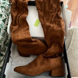 Women knee high boots